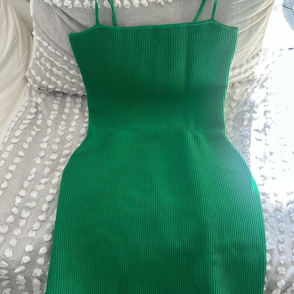 Aritzia Babaton Green Spaghetti Strap Bodycon Midi Dress worn once